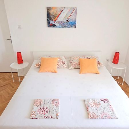 Apartments Marsela Tučepi Екстериор снимка
