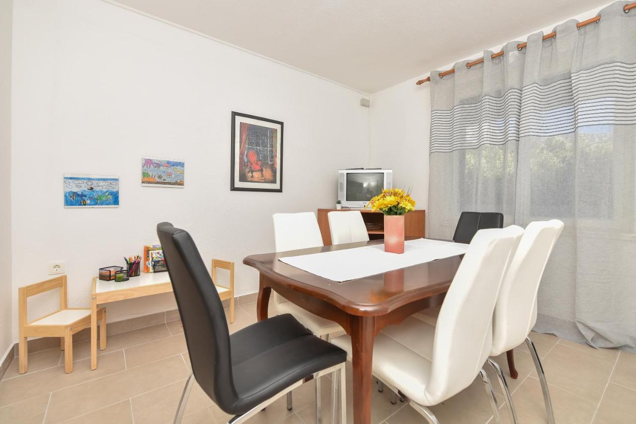 Apartments Marsela Tučepi Екстериор снимка