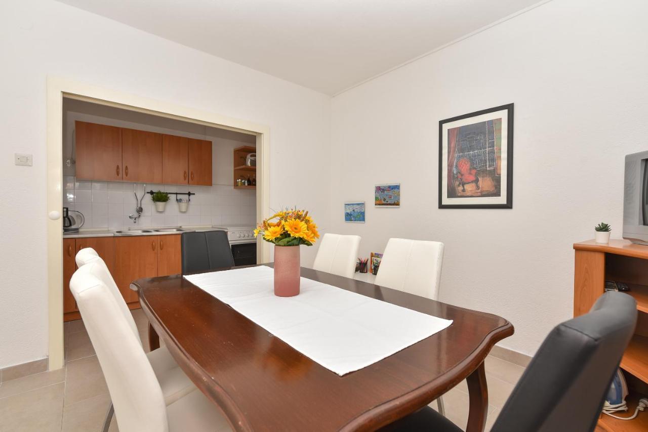 Apartments Marsela Tučepi Екстериор снимка