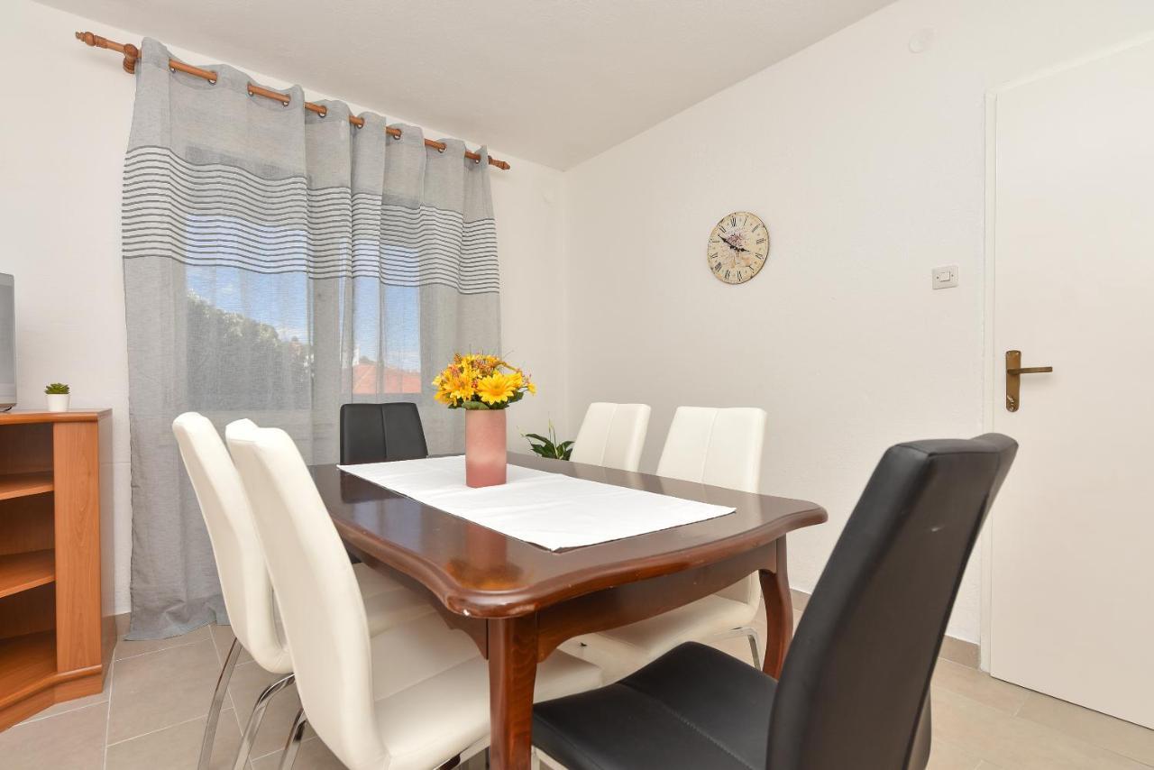 Apartments Marsela Tučepi Екстериор снимка