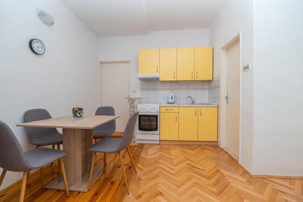 Apartments Marsela Tučepi Екстериор снимка