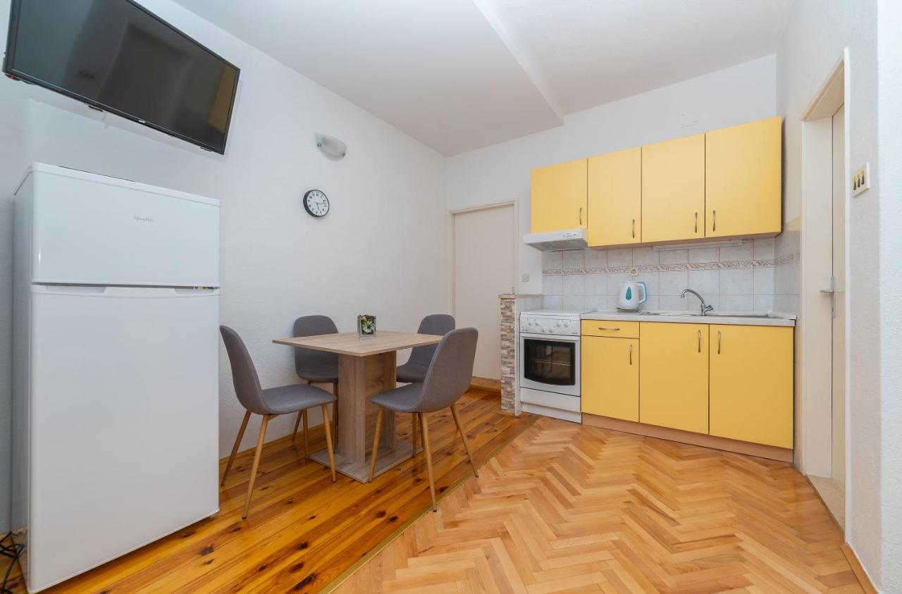 Apartments Marsela Tučepi Екстериор снимка