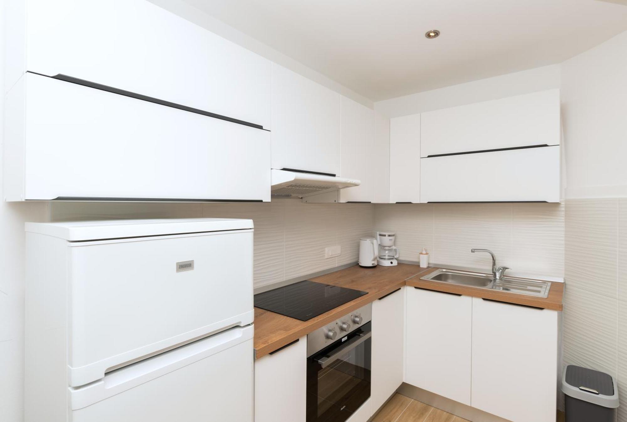 Apartments Marsela Tučepi Екстериор снимка